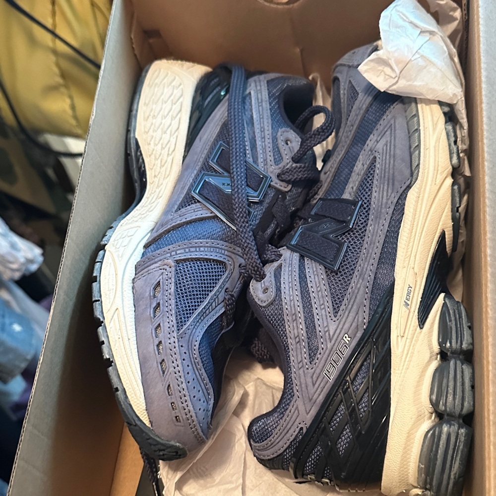 New Balance Blue and Beige Running Shoes